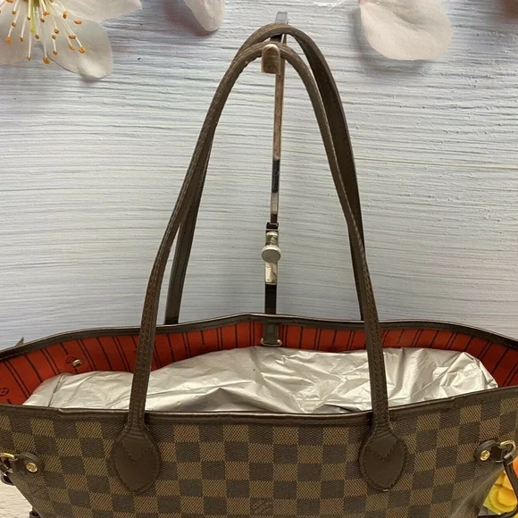 โค๏ธโ๐ฉนSOLDโค๏ธโ๐ฉน Louis Vuitton Neverfull MM Damier Ebene Cherry Red Tote Bag(SP0069) - Picture 4 of 12
